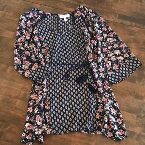 🎉 Maternity B1G1 FREE 🎉 Jessica Simpson maternity blouse - size small